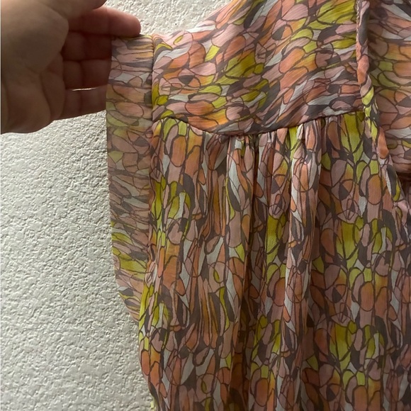 Women’s Plus Size All Over Print Oversize Tunic Top - Picture 7 of 9